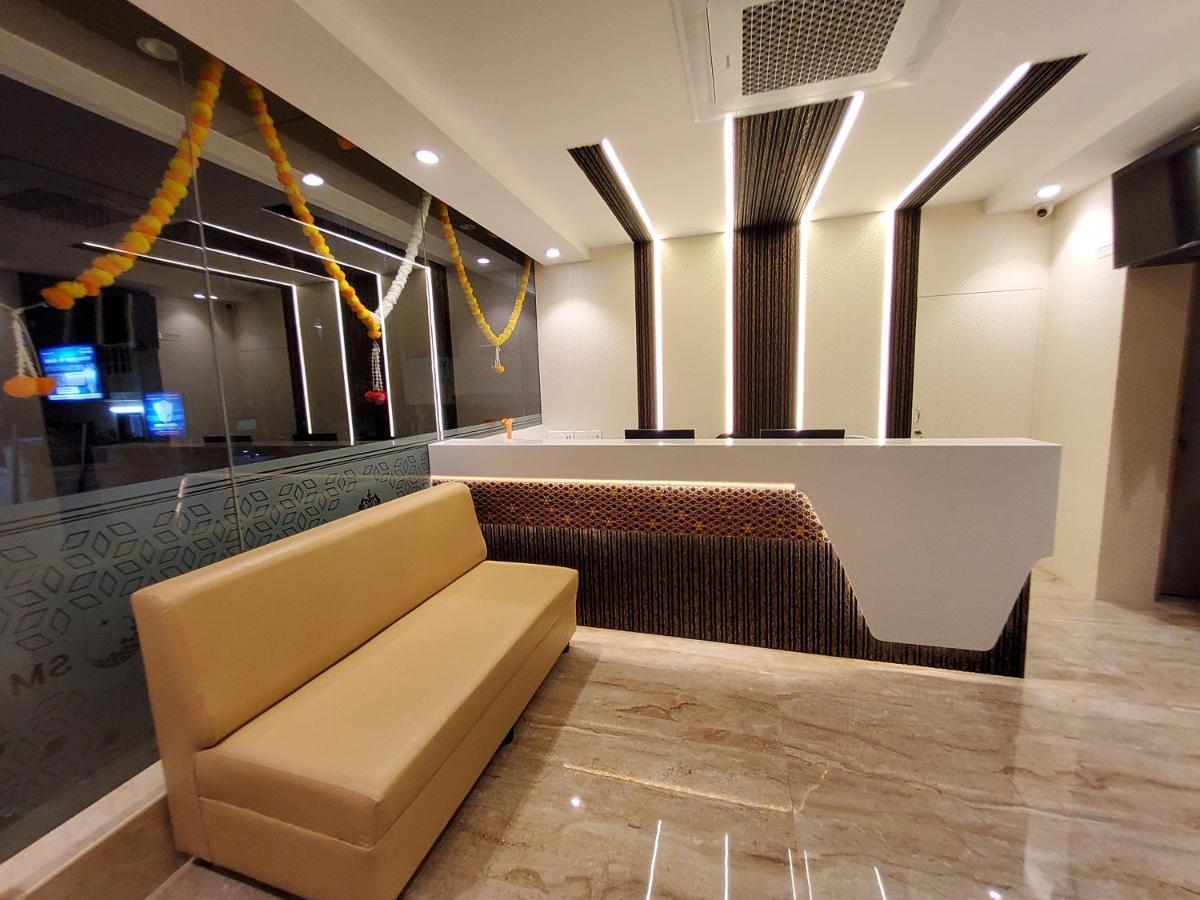 צ'נאי Kings Palace מראה חיצוני תמונה
